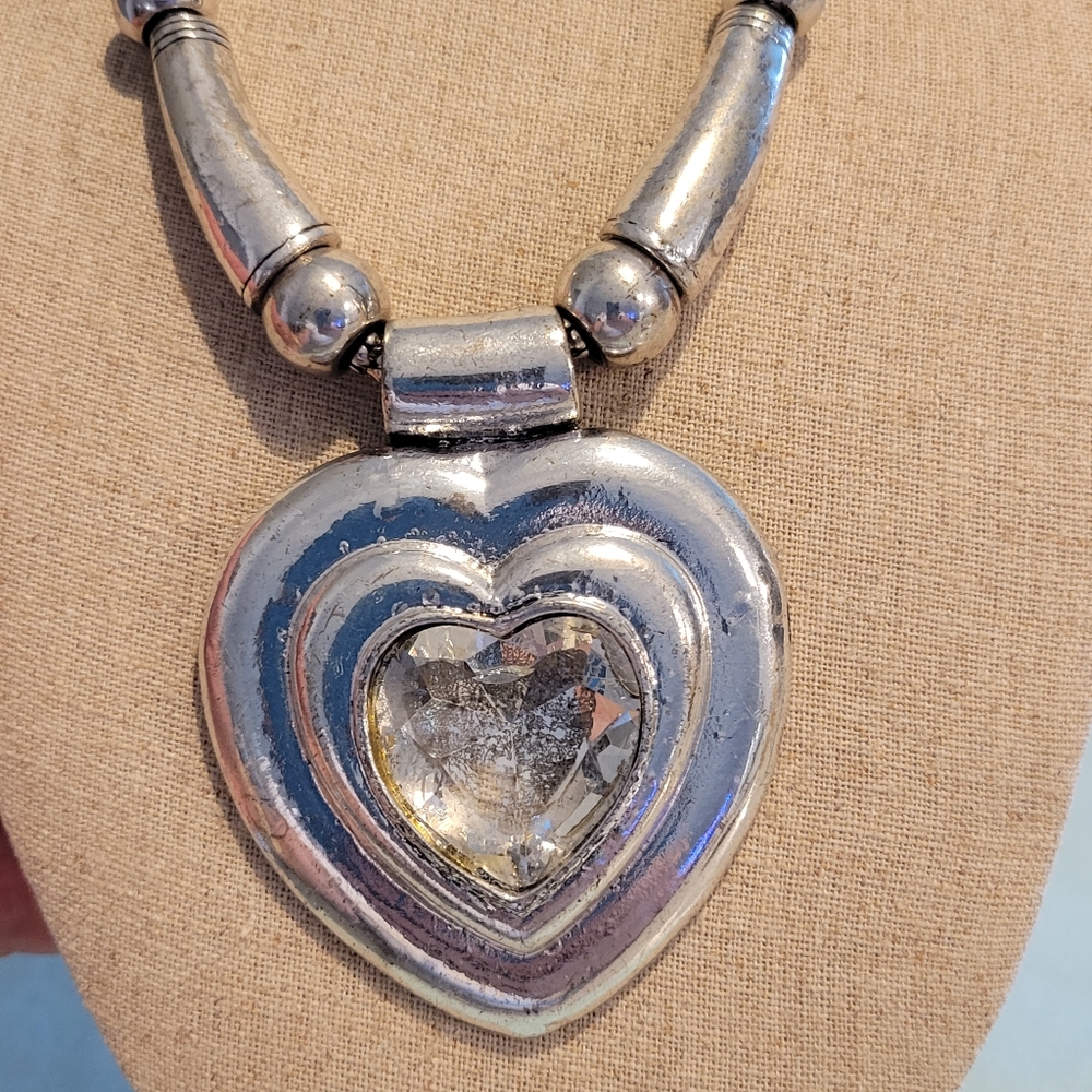 Big Statement Necklace With Hard Shape Pendant - image 2